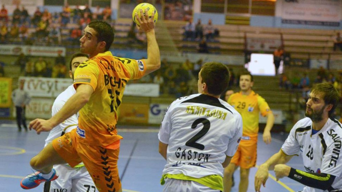 El Villa de Aranda ya ha ganado en dos ocasiones este año al Anaitasuna-A. Calvo
