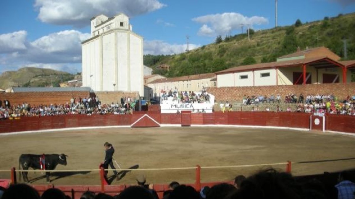 PLAZA DE BELORADO