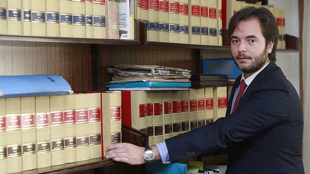 Jaime Codón logró una sentencia pionera sobre las cláusulas suelo en 2011.-RAÚL G. OCHOA