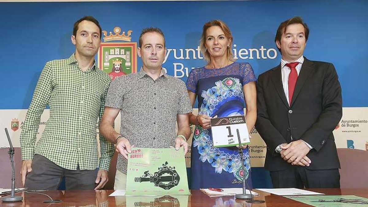 Samuel Saiz, Álex Puente, Lorena Castrillo y Jorge Sicilia fueron los encargados de presentar la prueba-Raúl G. Ochoa