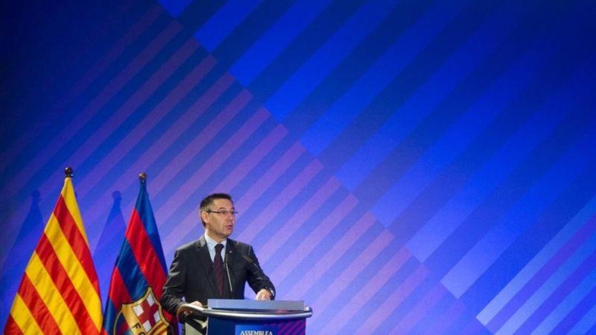 Josep Maria Bartomeu, durante la última asamblea de compromisarios.-JORDI COTRINA