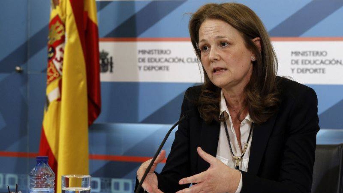 Montserrat Gomendio.-