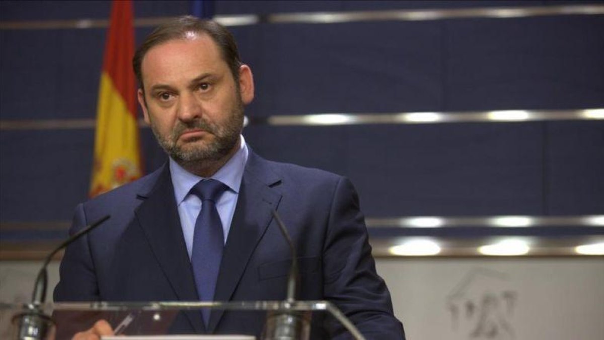 El secretario de Organización del PSOE, José Luis Ábalos, el pasado 27 de junio en el Congreso.-DAVID CASTRO
