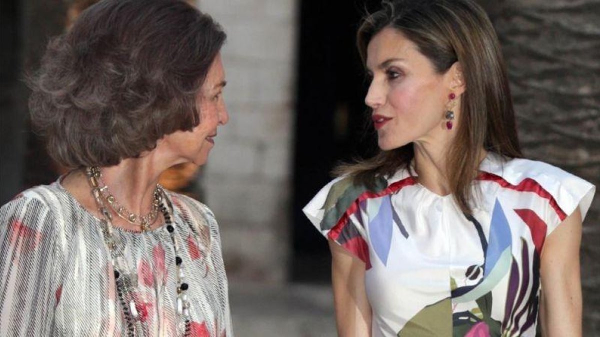 Letizia y Sofía, en el palacio de la Almudaina.-GTRES