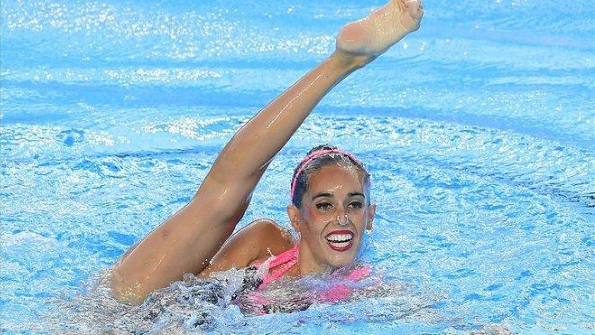 Ona Carbonell, durante un ejercicio.-EFE / TAMAS KOVACS