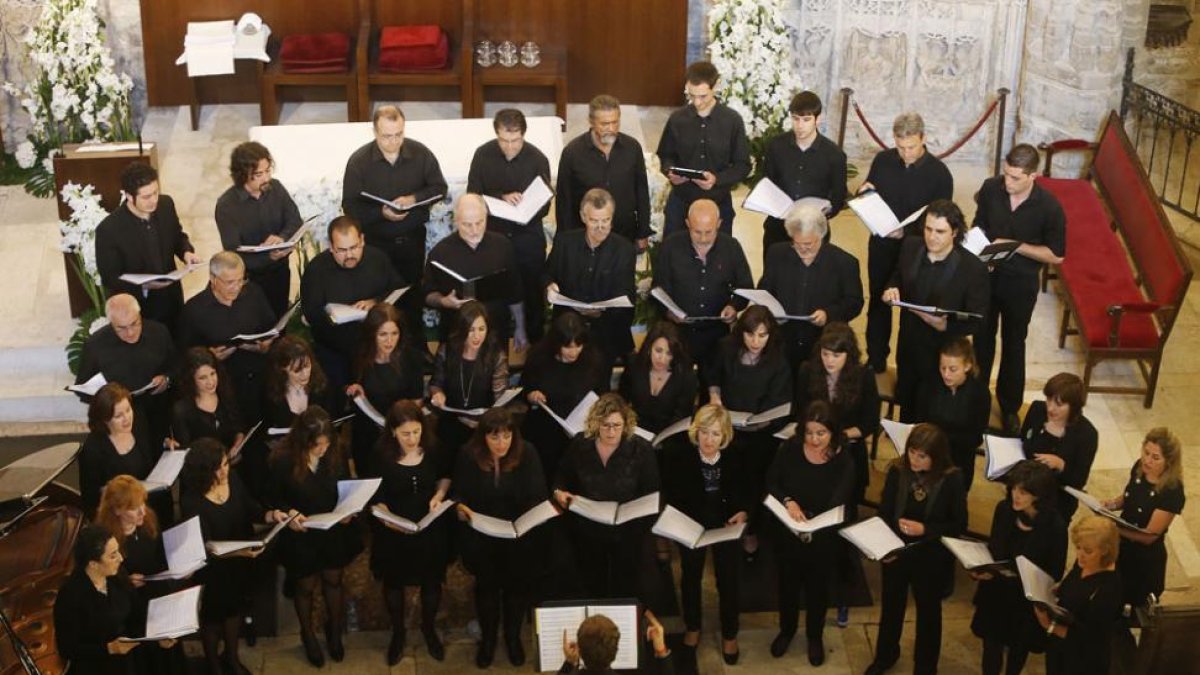 El Coro Universitario desplegará textos literarios musicados por autores contemporáneos.-Raúl Ochoa