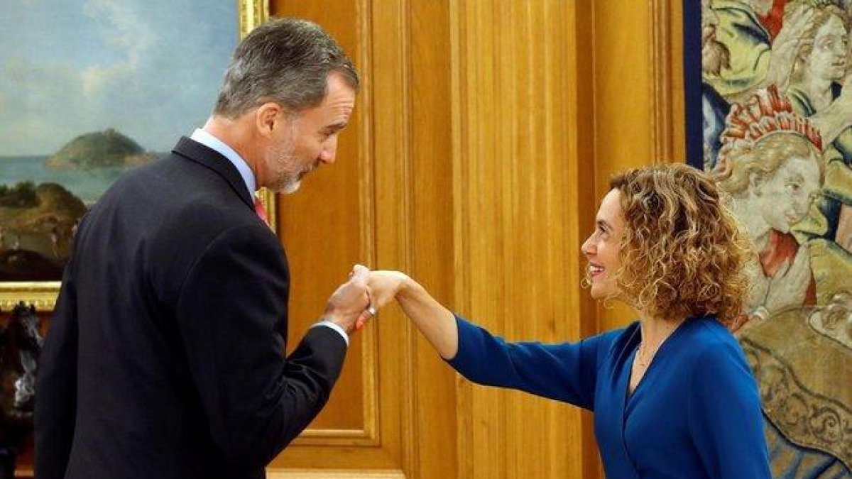 El Rey recibe a Meritxell Batet en el Palacio de la Zarzuela.-BALLESTEROS (EFE)