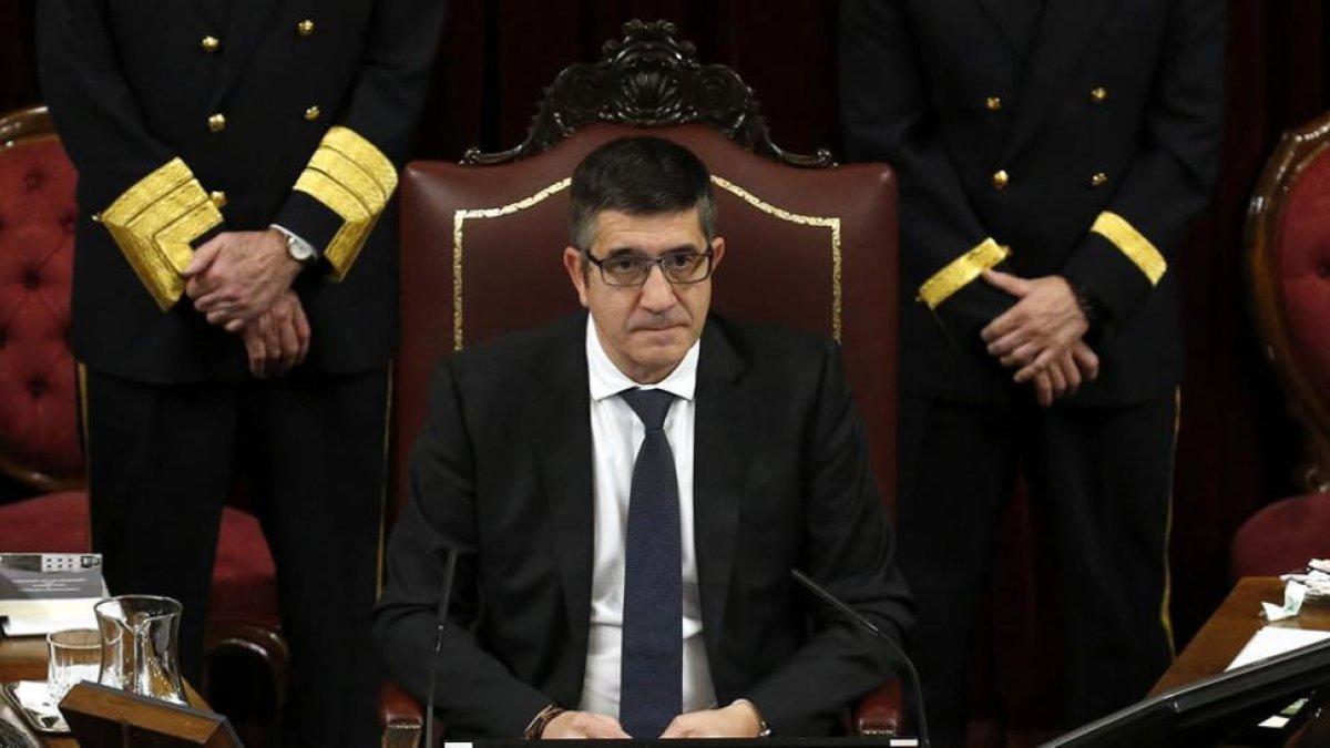 -EL PERIÓDICO