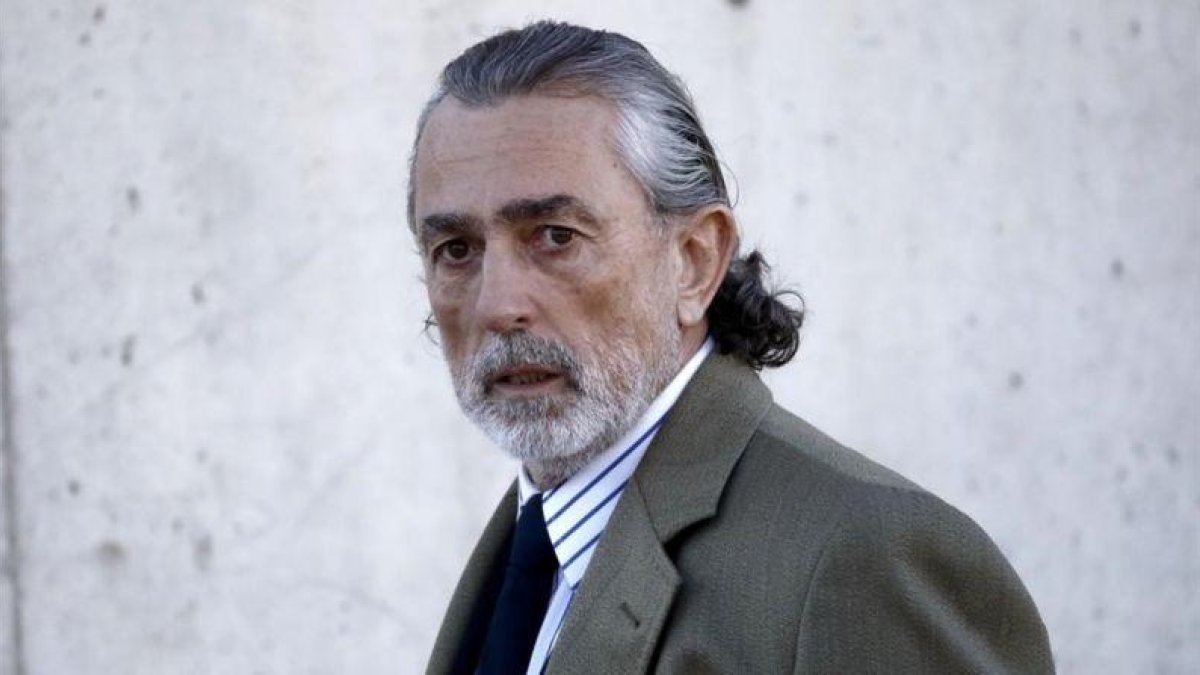 Francisco Correa, este lunes, a su llegada a la Audiencia Nacional.-EFE / EMILIO NARANJO
