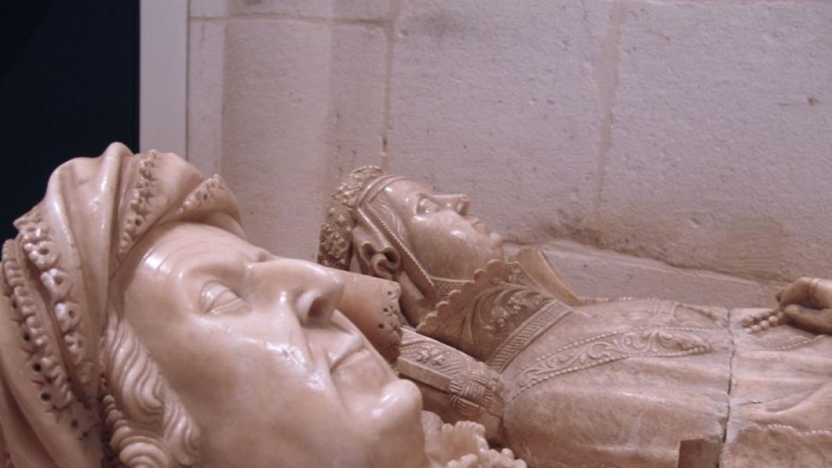 Detalle del sepulcro.-