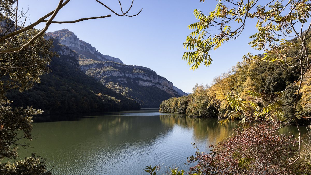 La embarcación circulará entre San Martín de Don y el Sobrón. UBU