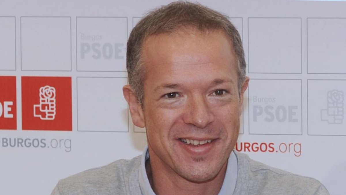Ander Gil, senador socialista por la provincia de Burgos.-RAÚL G. OCHOA