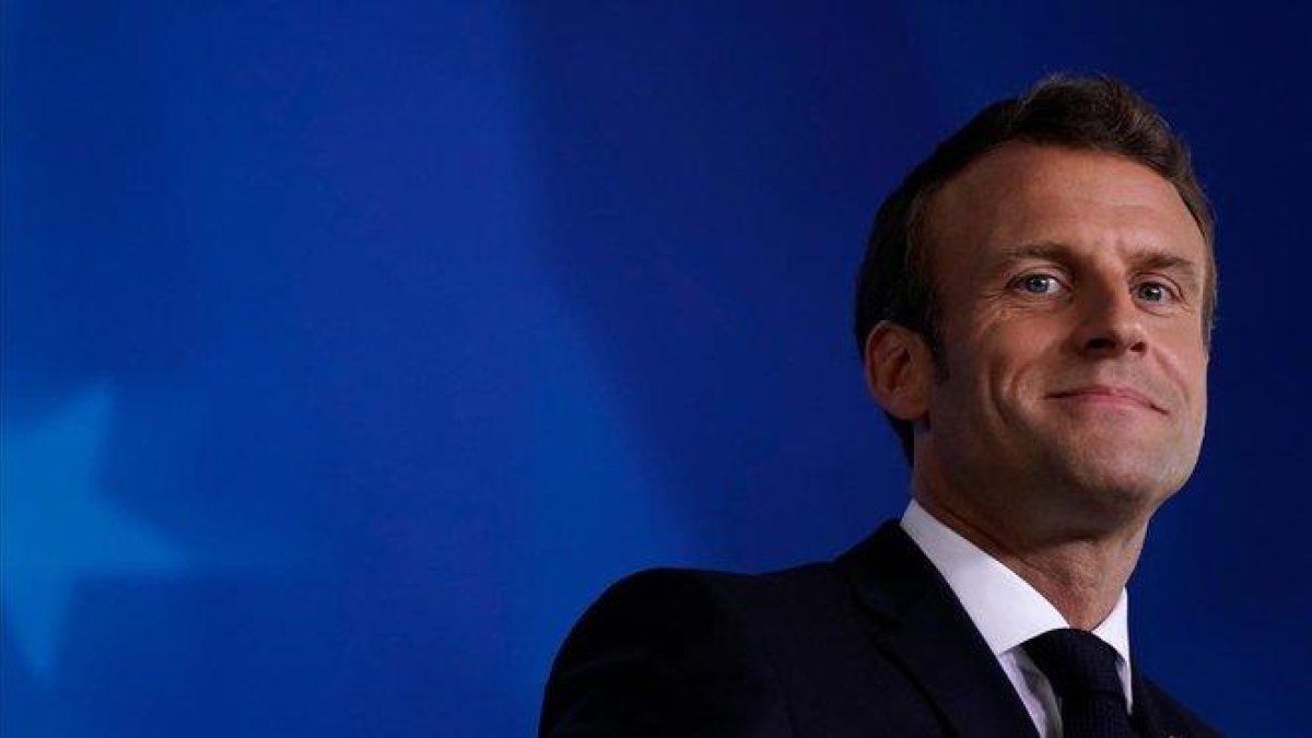 Macron en la rueda de prensa que ha ofrecido este viernes en Bruselas.-AFP / KENZO TRIBOUILLARD