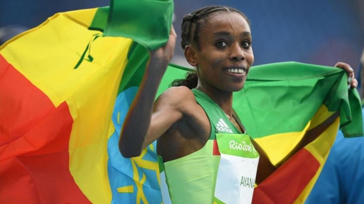 Almaz Ayana, en la celebración del 10.000.-AFP / JOHANNES EISELE