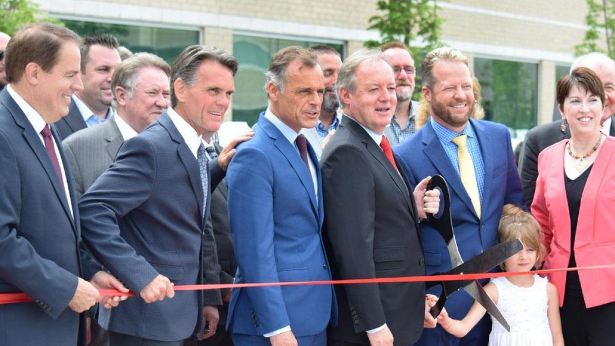 Ernesto Antolín, durante la inauguración de la importante planta de Shelby.-ECB