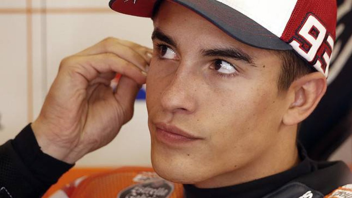 Marc Márquez, en el box de Repsol-Honda en Montmeló, el pasado 13 de junio.-Foto: AP / MANU FERNÁNDEZ