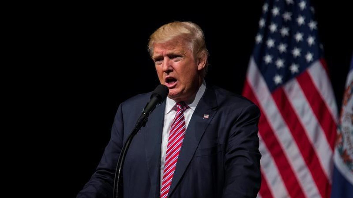 El candidato republicano Donald Trump durante un acto electoral celebrado en Ashburn, Virginia-EFE