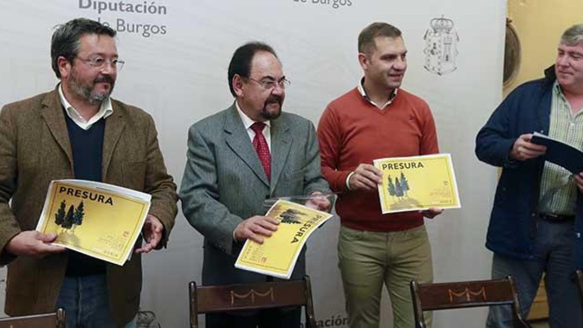 (De izq. a dcha.) Joaquín Alcalde, Ángel Guerra, Roberto Lozano y Paulino Herrero, durante la presentación de Presura 2017.-R. OCHOA