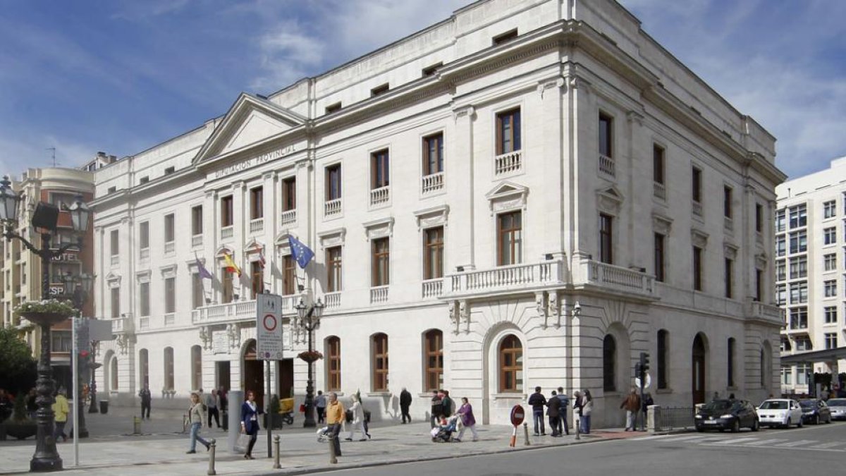 La Diputación publicará en breve en el BOP las convocatorias.-ECB