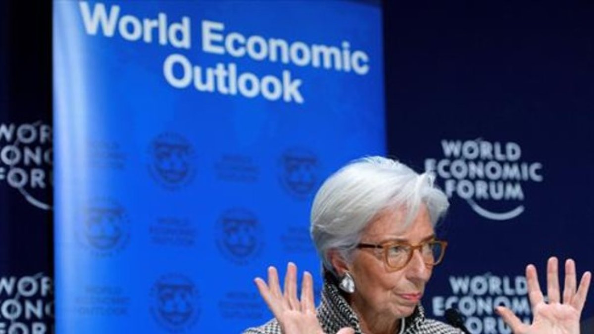 La directora gerente del Fondo Monetario Internacional, Christine Lagarde, en la cumbre de Davos del 2018.-EFE / LAURENT GILLIERON