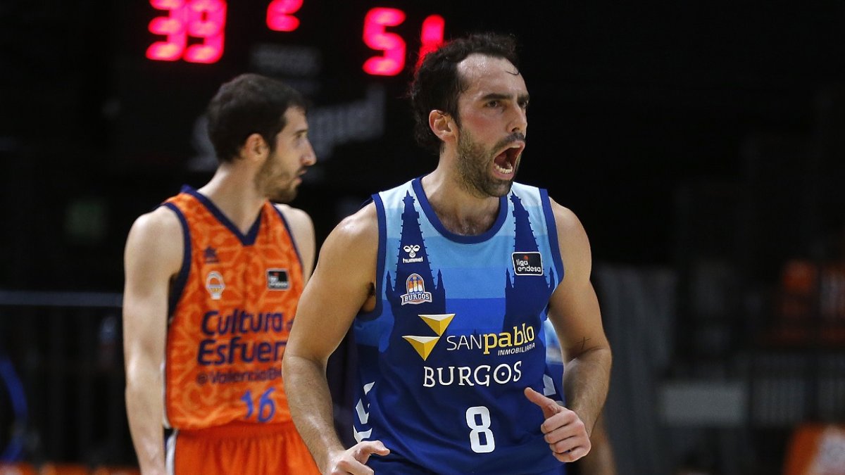 Benite muestra su alegría tras anotar una canasta. ACB PHOTO / M. A. POLO