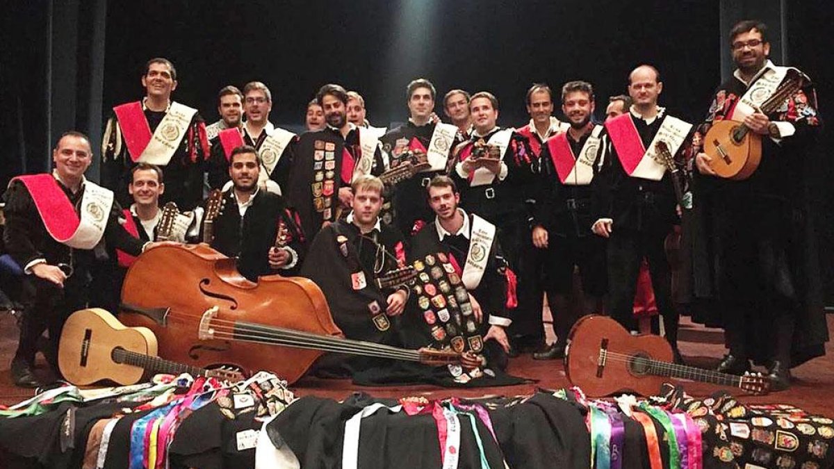 La Tuna de Magisterio de Burgos, que celebra su 30 aniversario, es la anfitriona de este certamen nacional por tercera vez.-Tuna de Magisterio de Burgos