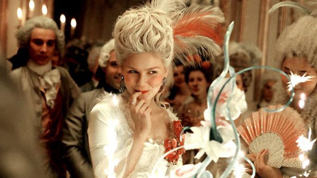 Kirsten Dunst, en una escena de María Antonieta, de Sofia Coppola.-EL PERIÓDICO