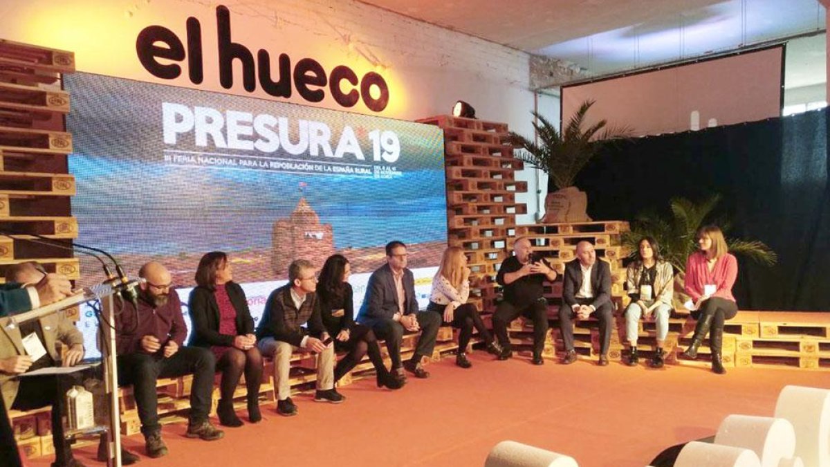 La cita comenzó el viernes con numerosas mesas redondas y encuentros en los que intervino también el público.-ECB