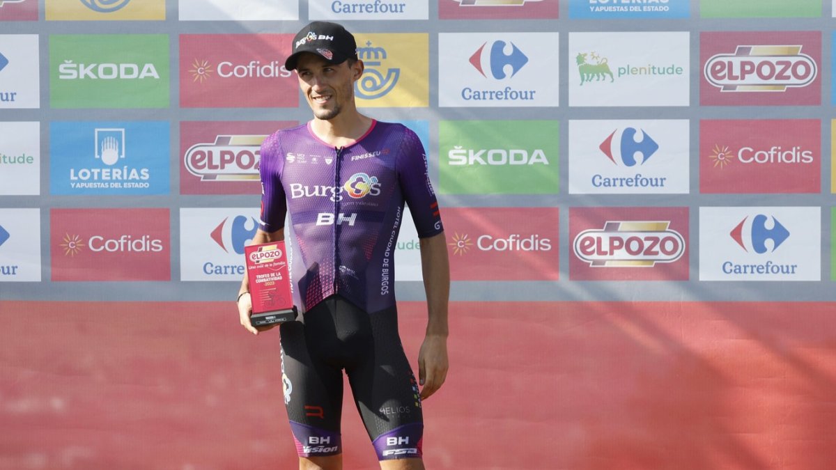 José Manuel Díaz Gallego, en el podio. SPRINTCYCLINGAGENCY / BURGOS BH