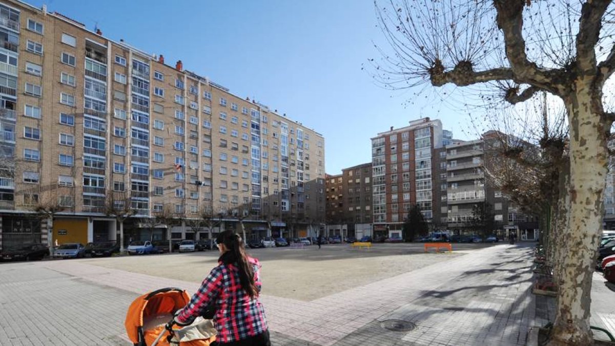 Vista de la apariencia actual de la plaza San Bruno.-ISRAEL L. MURILLO