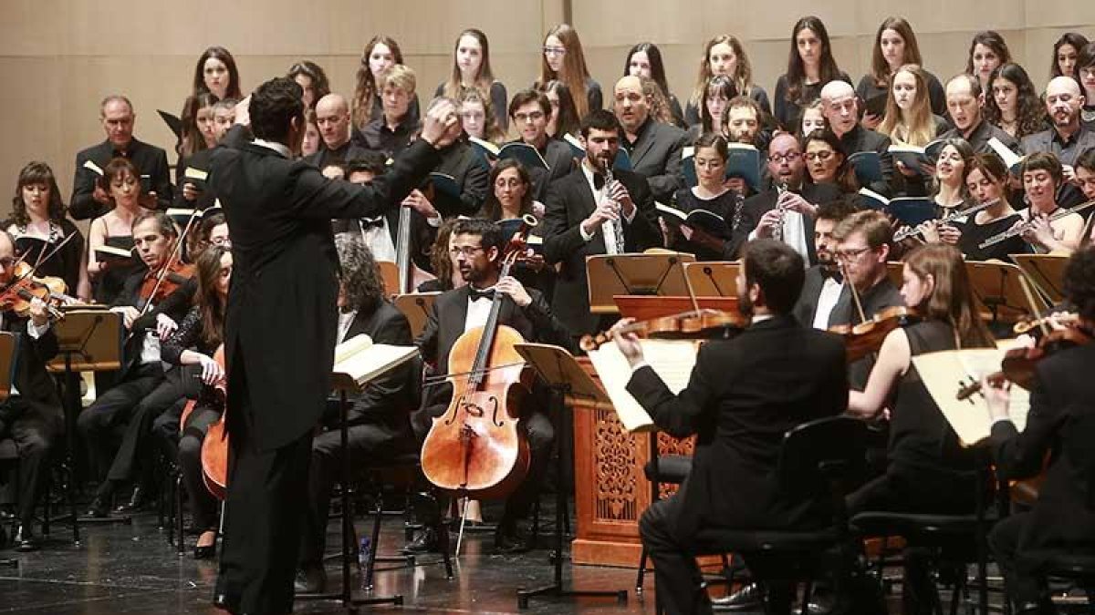 El Fórum volverá a ser el escenario de todas las actuaciones de la Orquesta Sinfónica de Burgos.-Raúl Ochoa