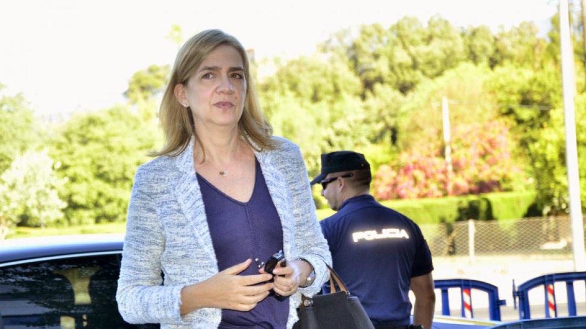 La infanta Cristina, a su llegada a la última sesión del juicio del 'caso Nóos'.-EFE / ATIENZA