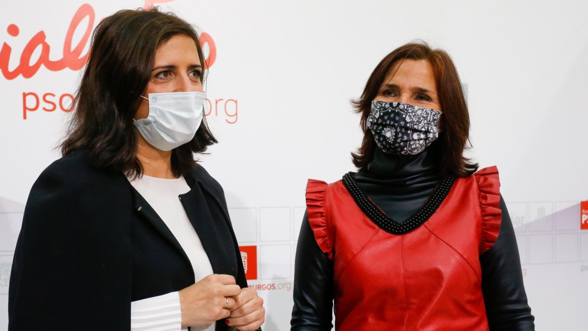 Esther Peña y María Luz Martínez Seijo. SANTI OTERO