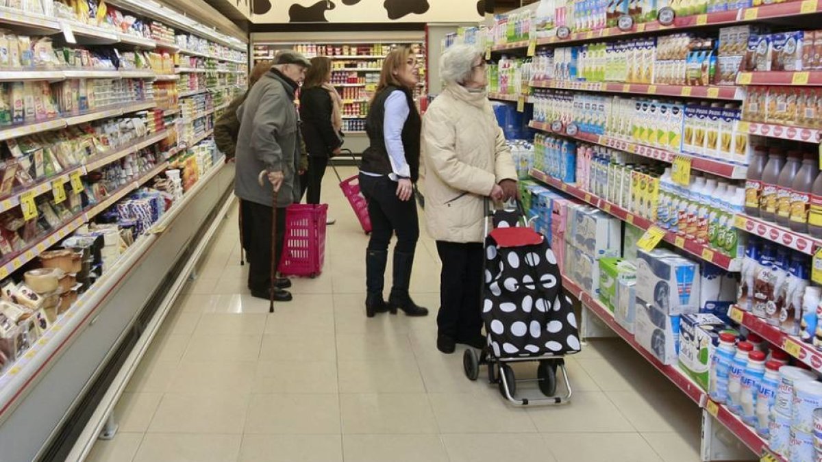 Este polímero se puede incorporar a los alimentos envasados para eliminar las bacterias y alargar su vida útil. ECB