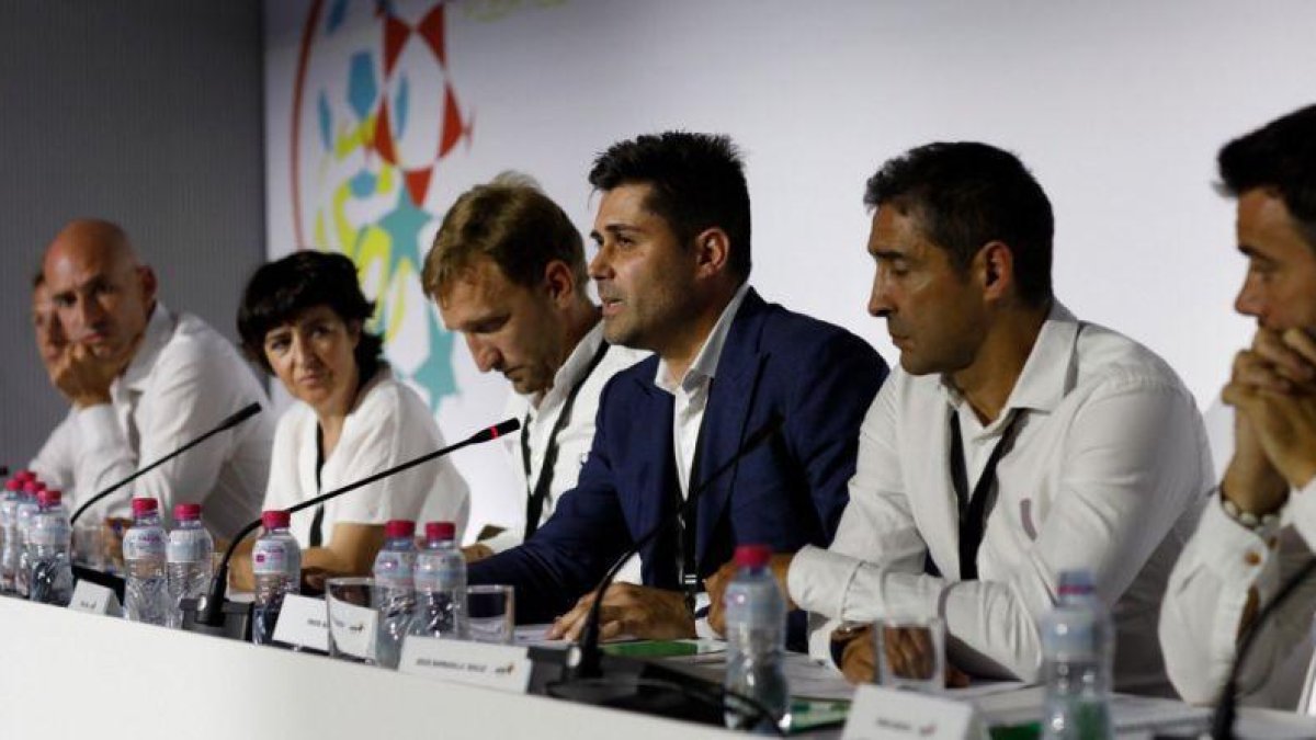 Junta directiva de la AFE.-TWITTER