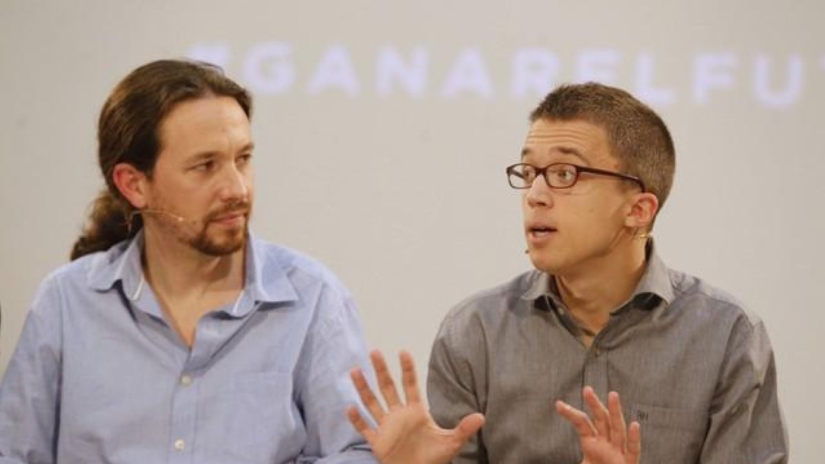 Pablo Iglesias e Íñigo Errejón, este miércoles, durante la presentación de la campaña de Podemos.-AGUSTÍN CATALAN