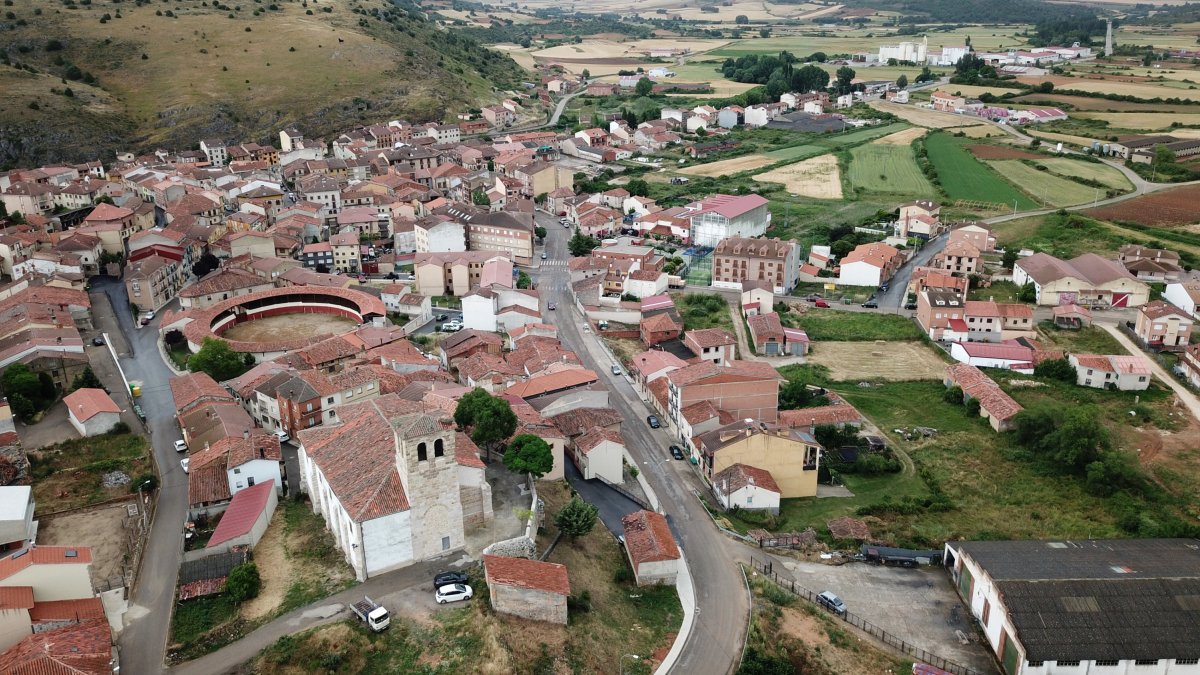 Vista aérea de Huerta de Rey. ECB