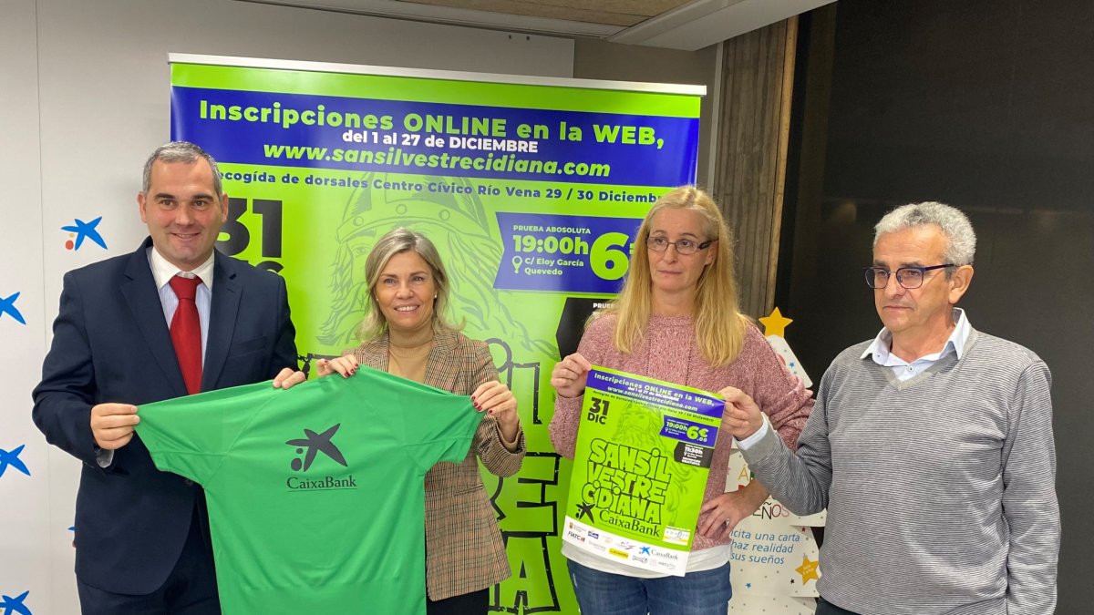 Levi Moreno, Belén Martín, Ester Pérez y José Aurelio Puras. ECB