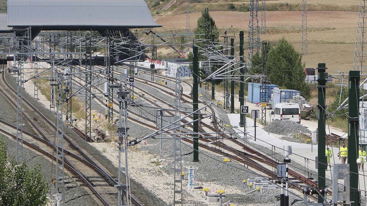 OBRAS ESTACION ROSA DE LIMA. RAÚL OCHOA
