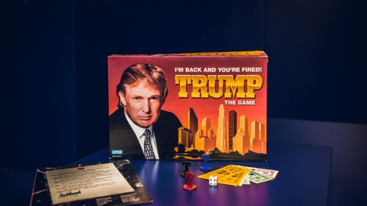 El Museo de los Fracasos, muestra temporal inaugurada en Los Ángeles con algunos de esos fracasos. Trump, entre ellos.-/ PENGUIN VISION PHOTOGRAPHY (EFE)