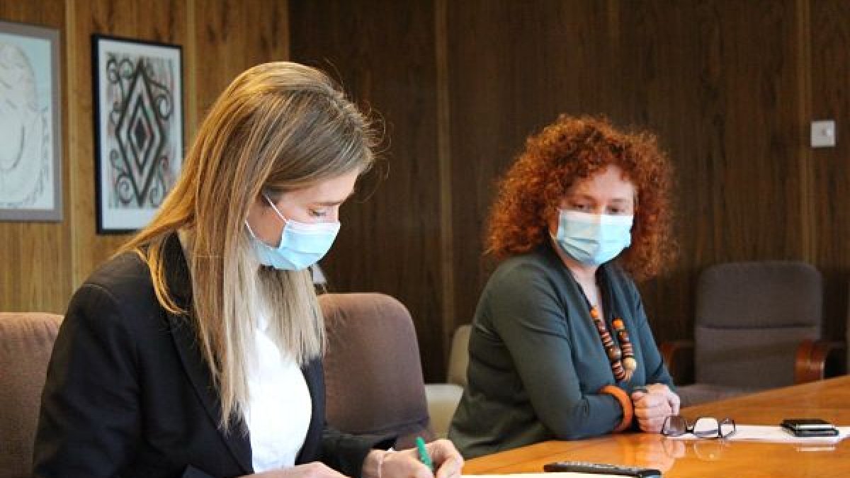 La secretaria de Estado de Energía firma el convenio para Garoña. ECB