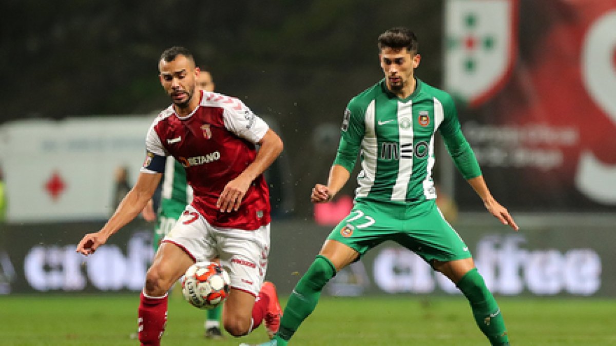 Schutte (derecha) jugó el curso pasado en el filial del Rio Ave portugués. ECB