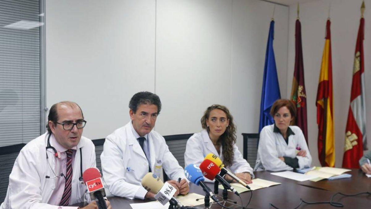 Luis Rodríguez, Miguel Ángel Ortiz, Carmen Rodríguez y Ana Pueyo.-RAÚL G. OCHOA
