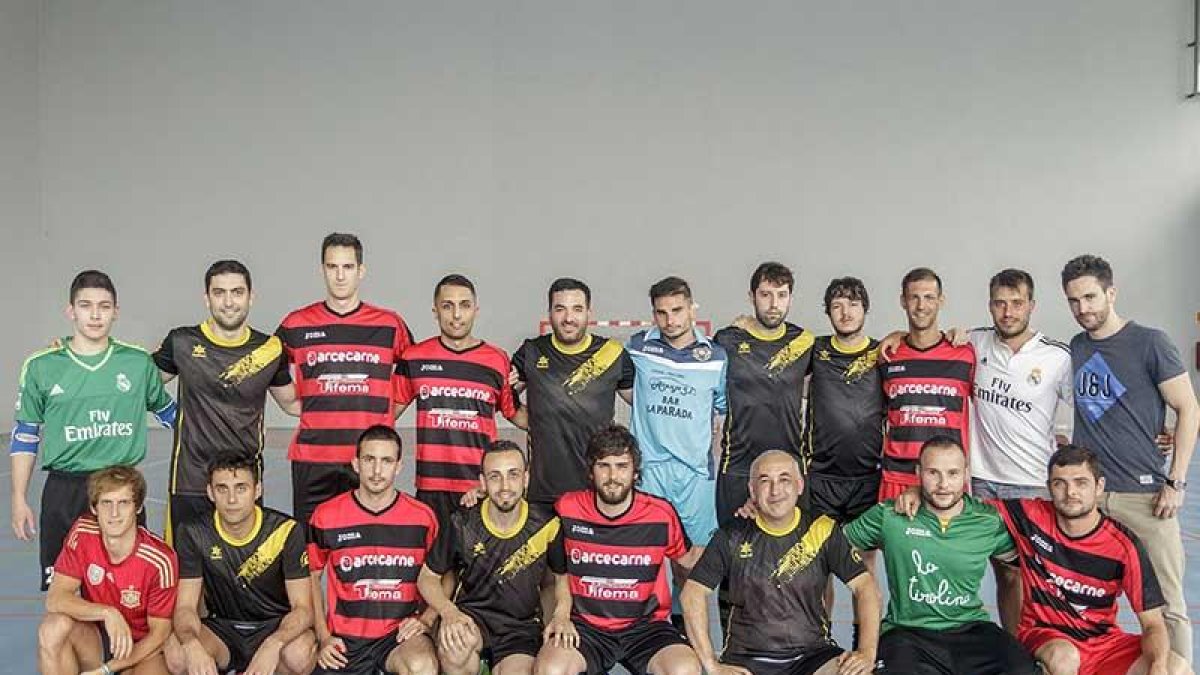 Componentes de los dos equipos que disputaron la final de Copa masculina (Tifema Arcecarne y Bar Salo)-Santi Otero
