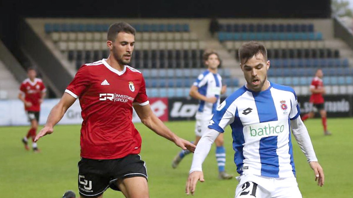 Claudio debutó en El Malecón con la camiseta del Burgos CF. BURGOS CF