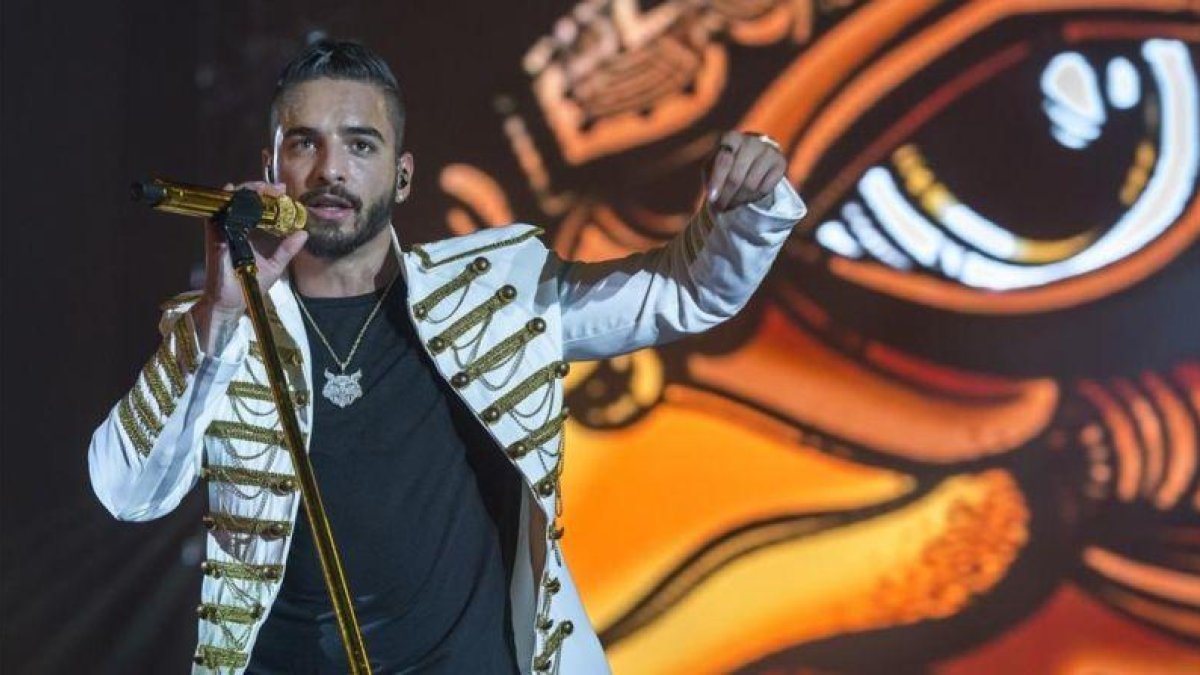 Maluma, durante la actuación en el Palau Sant Jordi.-FERRAN SENDRA