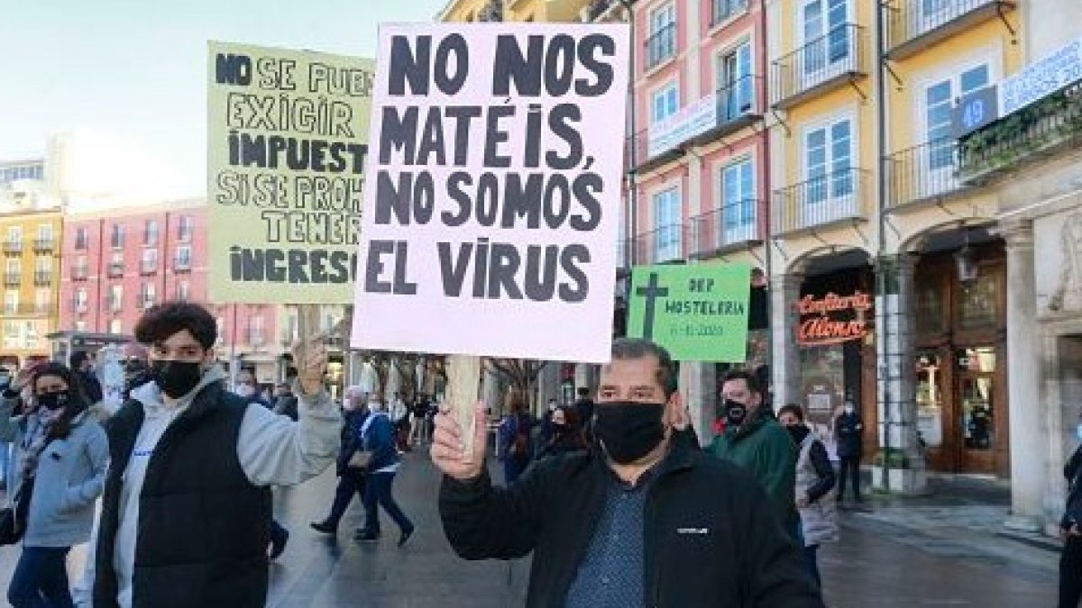 Los hosteleros se han manifestado en Burgos en varias ocasiones. RAÚL OCHOA