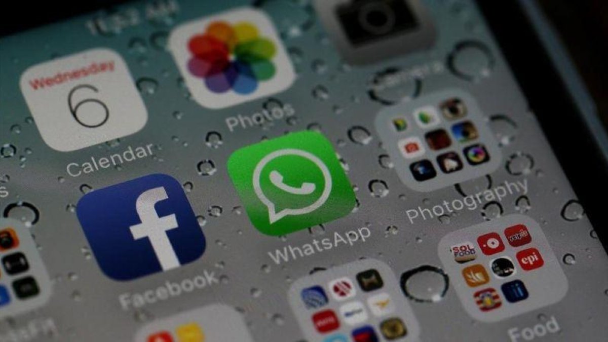 Una aplicación de WhatsApp en un teléfono móvil.-JUSTIN SULLIVAN / AFP