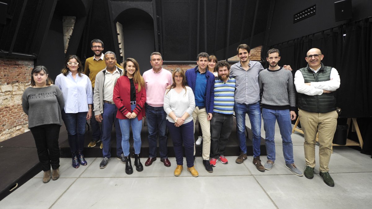 La candidatura de Pachi García se presentó el martes en la antigua estación de ferrocarril. I. L. MURILLO