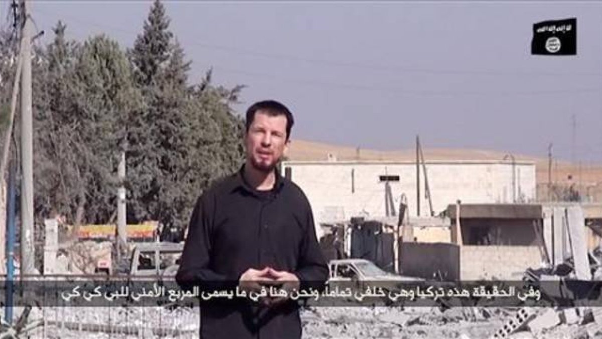 John Cantlie en el vídeo de propaganda grabado por el Estado Islámico en Kobani.-